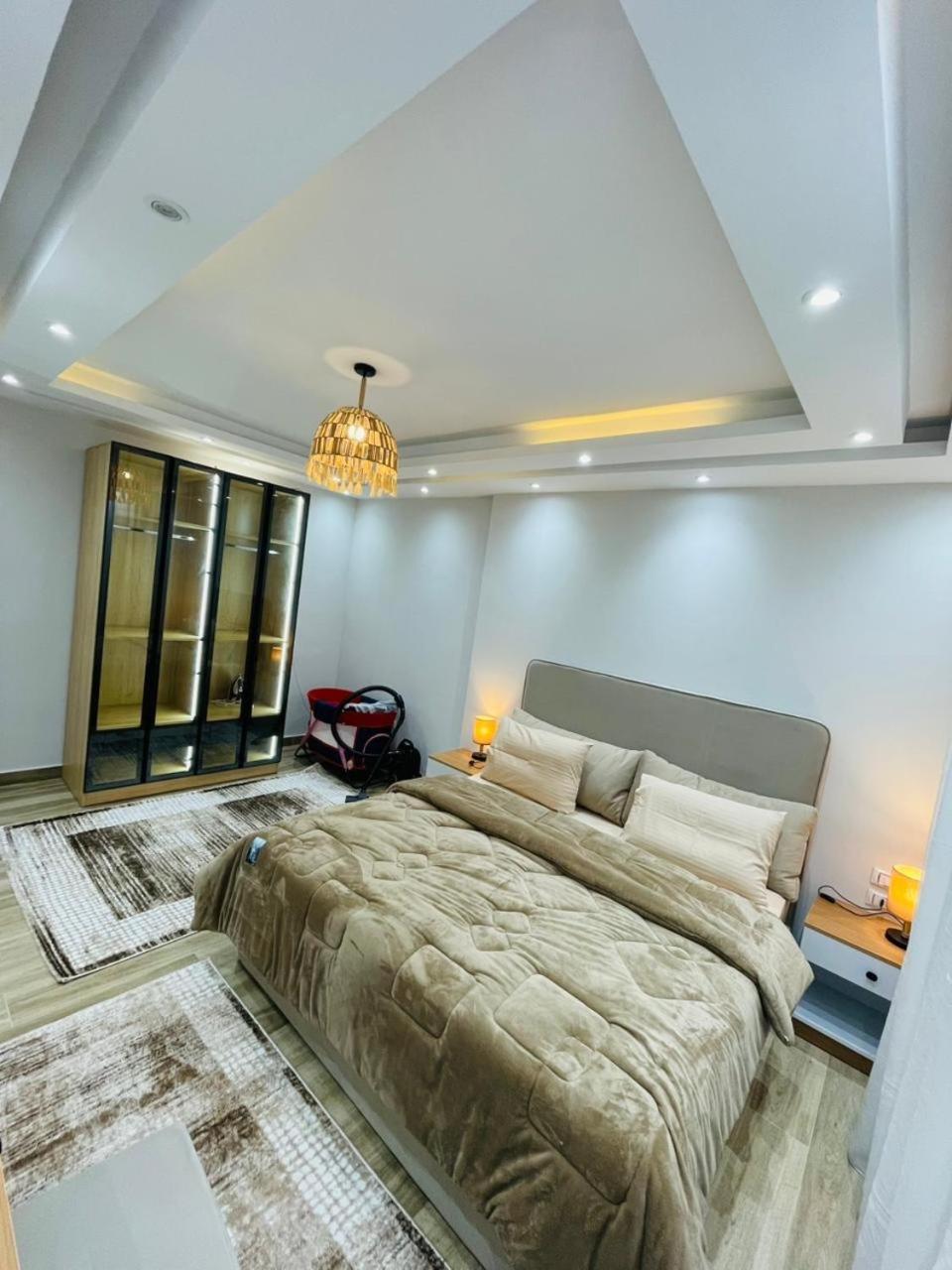 شقه فندقيه وان قطاميه Apartment Cairo